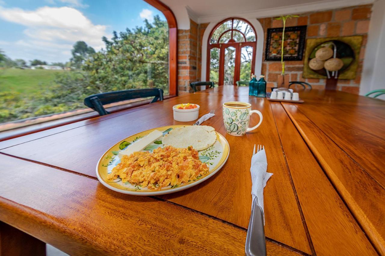 Ayenda Llanogrande Inn Rionegro Exterior foto